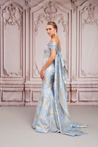 Dennis Basso Spring 2026 ready-to-wear collection at New York Fashion Week.