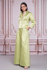 Dennis Basso Spring 2026 ready-to-wear collection at New York Fashion Week.
