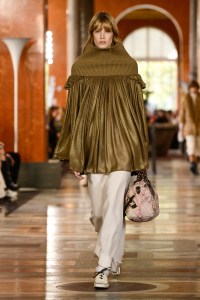 Louis Vuitton Spring 2026 Ready-to-Wear Collection at Paris Fashion Week