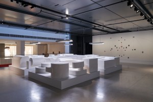 Absalon’s “Propositions d’habitations” and Annette Messager’s “Mer Ouvrages”