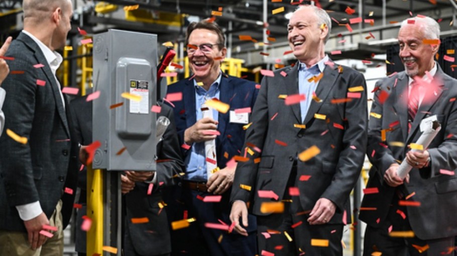 Macy's executives celebrated the opening of the fulfillment center last week.