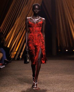 McQueen Spring 2026 Ready-to-Wear Collectionat Paris Fashion Week