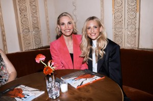 Leslie Bibb and Sarah Michelle Gellar