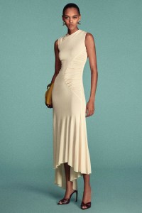 Victoria Beckham Pre-Fall 2026 Collection