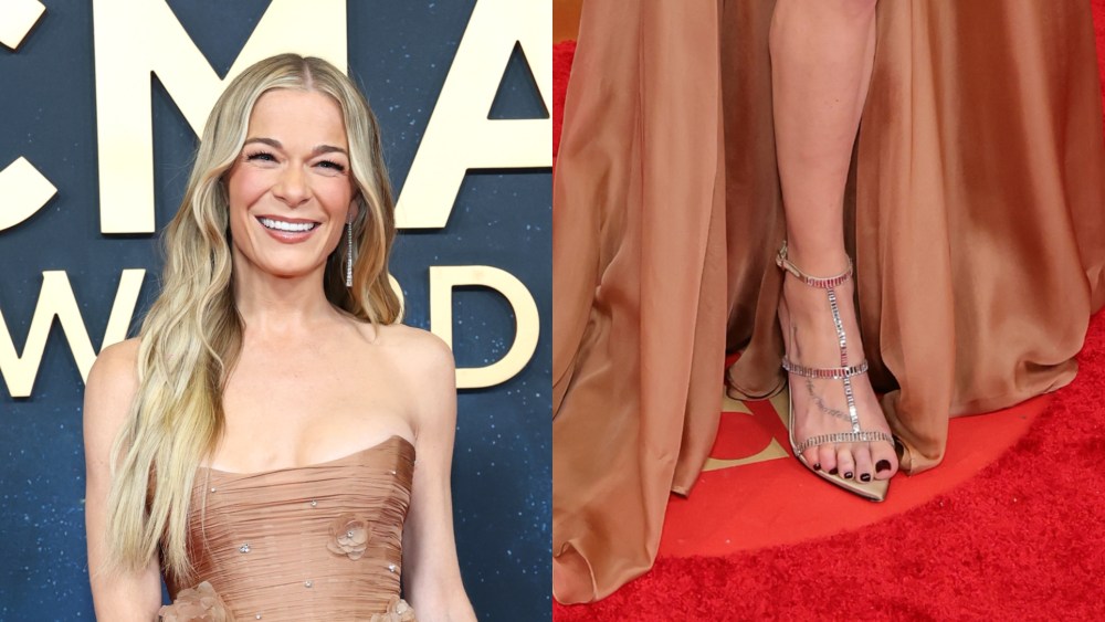 leann rimes, cma awards, red carpet, strappy sandals, 2025