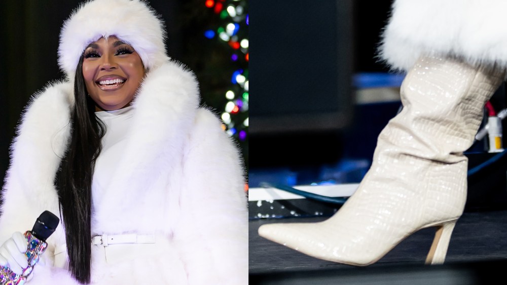 Ashanti performs during The City of Philadelphia Holiday Tree Lighting Celebration on Thursday.