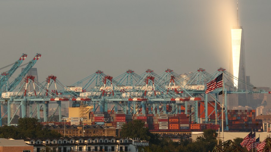 NRF and Hackett expect double-digit declines in inbound cargo volumes across January to April amid lingering uncertainty regarding U.S. tariff policy.