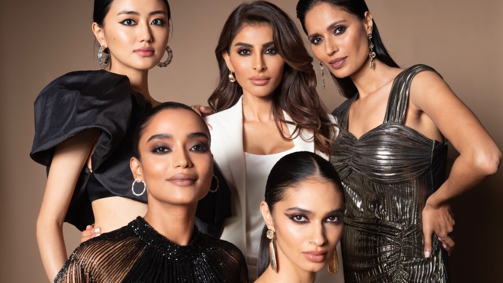 Rosemin Opgenhaffen launches Rosemin Beauty aimed at warm complexions.