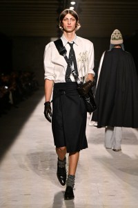 Dries van Noten Men's Fall 2026 Ready-to-Wear Collection at Paris Men's Fashion Week