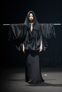 Viktor&Rolf Spring 2026 Couture at Paris Couture Week