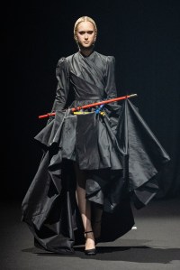 Viktor&Rolf Spring 2026 Couture at Paris Couture Week