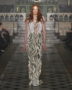Yuima Nakazato Spring 2026 Couture at Paris Fashion Week