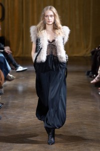 Cinq A Sept Fall 2026 ready-to-wear collection
