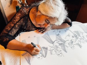 "This collection is a dialogue between the rigid geometry of modern city-life and the soulful work of our collaborating artisan Angélica Moreno.” — Stephanie Suberville 