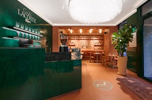 Café Lacoste