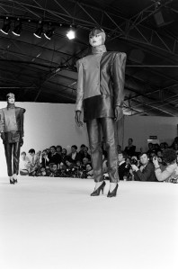 Claude Montana fall 1979 ready to wear runway show. Model wears Maud Frizon pumps with cone heels.