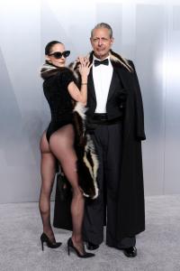 Emilie Livingston and Jeff Goldblum at the 2026 Vanity Fair Oscar Party held at the Los Angeles County Museum of Art on March 15, 2026 in Beverly Hills, California.
