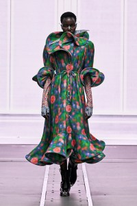 Anrealage Fall 2026 Ready-to-Wear Collection at Paris Fashion Week
