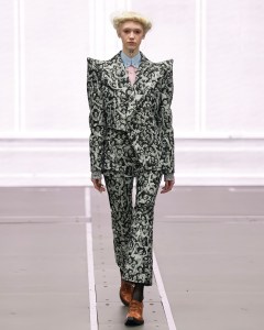 Anrealage Fall 2026 Ready-to-Wear Collection at Paris Fashion Week