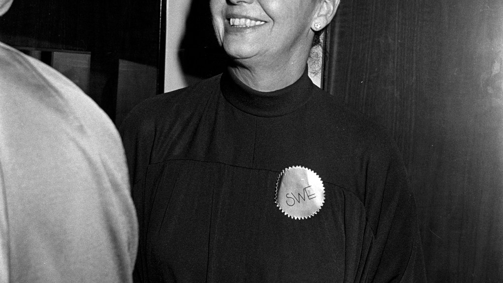 Designer Beth Levine (C) at the Costume Institute of the Metropolitan Museum exhibition honoring Herbert Levine and Beth Levine in 1976.