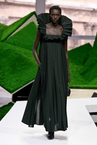 Louis Vuitton Fall 2026 Ready-to-Wear Collection at Paris Fashion Week