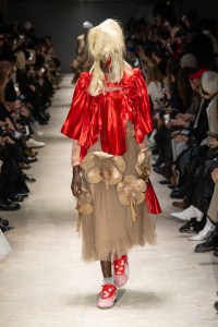 Noir Kei Ninomiya Fall 2026 Ready-to-Wear Show at Paris Fashion Week
