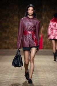 Shiatzy Chen Fall 2026 Ready-to-Wear Collection at Paris Fashion Week