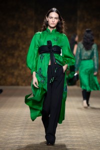 Shiatzy Chen Fall 2026 Ready-to-Wear Collection at Paris Fashion Week
