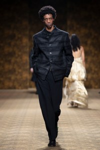Shiatzy Chen Fall 2026 Ready-to-Wear Collection at Paris Fashion Week