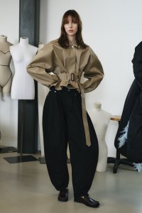 Viktor & Rolf Fall 2026 Ready-to-Wear Collection at Paris Fashion Week