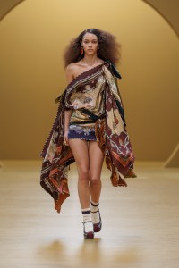 Zimmermann Fall 2026 Ready-to-Wear Collection at Paris Fashion Weekå