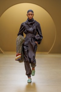 Zimmermann Fall 2026 Ready-to-Wear Collection at Paris Fashion Weekå