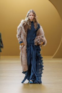 Zimmermann Fall 2026 Ready-to-Wear Collection at Paris Fashion Weekå