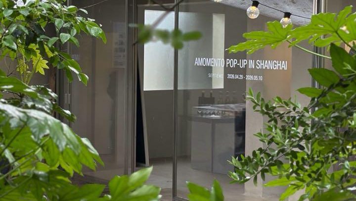 Amomento's pop-up in Shanghai.