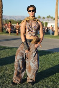 INDIO, CALIFORNIA - APRIL 11: (FOR EDITORIAL USE ONLY) (NOT TO BE LICENSED FOR ANY STANDALONE OR SPECIAL INTEREST BOOK PUBLISHING USE CONCERNING THE COACHELLA MUSIC FESTIVAL AND/OR STAGECOACH MUSIC FESTIVAL) Street Style at the 2026 Coachella Valley Music and Arts Festival on April 11, 2026 in Indio, California. (Photo by Amy Sussman/Getty Images for Coachella)