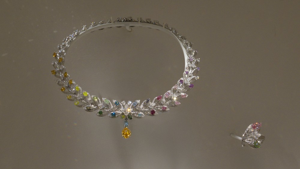Louis Vuitton Victory Necklace