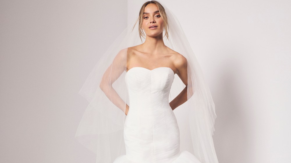 A look from Vera Wang Bride