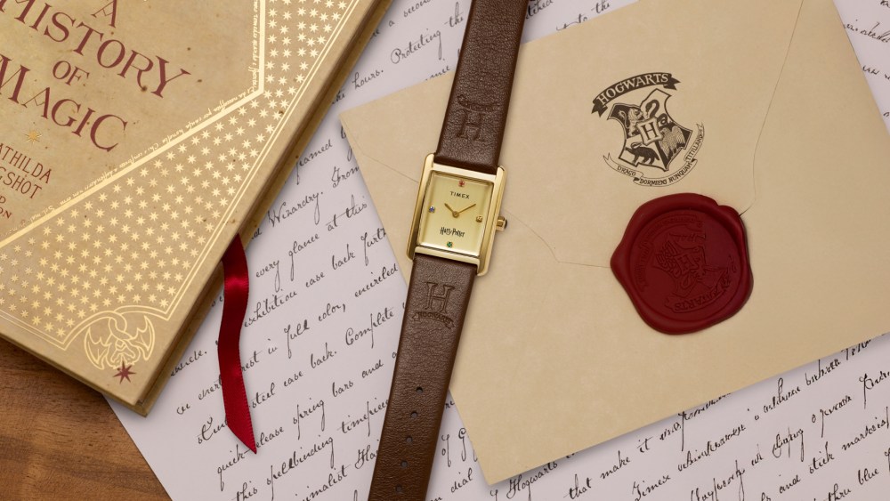 Timex collaborates with "Harry Potter."