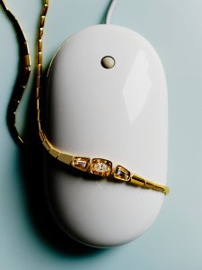 Nikos Koulis necklace in 18k-yellow gold with baguette diamonds
