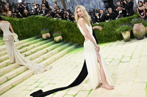 Elizabeth Debicki at The 2026 Met Gala Celebrating "Costume Art" held at The Metropolitan Museum of Art on May 04, 2026 in New York, New York.