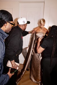A look at A’ja Wilson getting ready for the Met Gala 2026 with Prabal Gurung.