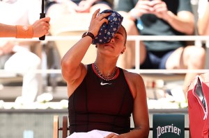 PARIS, FRANCE - MAY 26: Aryna Sabalenka cools down with an ice pack in her match against Jessica Bouzas Maneiro of Spain during the Women's Singles first round match during Day Three of the 2026 French Open at Roland Garros on May 26, 2026 in Paris, France. (Photo by James Fearn/Getty Images)