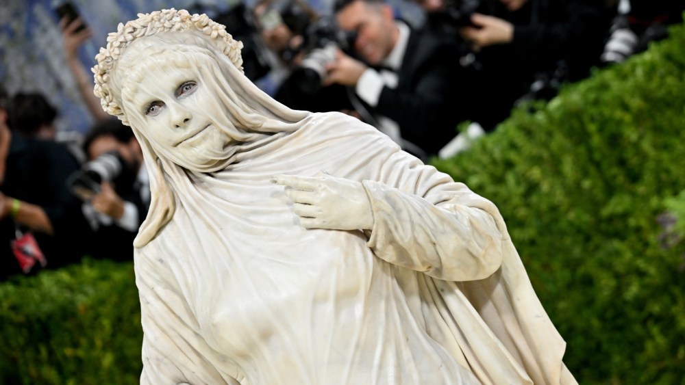 Heidi Klum at the 2026 Met Gala.