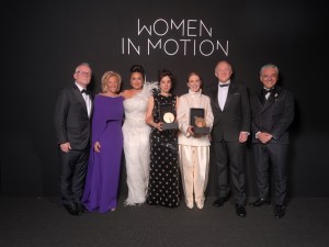 Thierry Frémaux, Simone Friedman, Salma Hayek, Julianne Moore, François-Henri Pinault and Luca de Meo