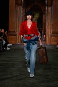 Louis Vuitton Cruise 2027