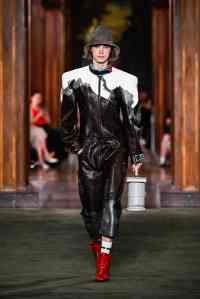 Louis Vuitton Cruise 2027